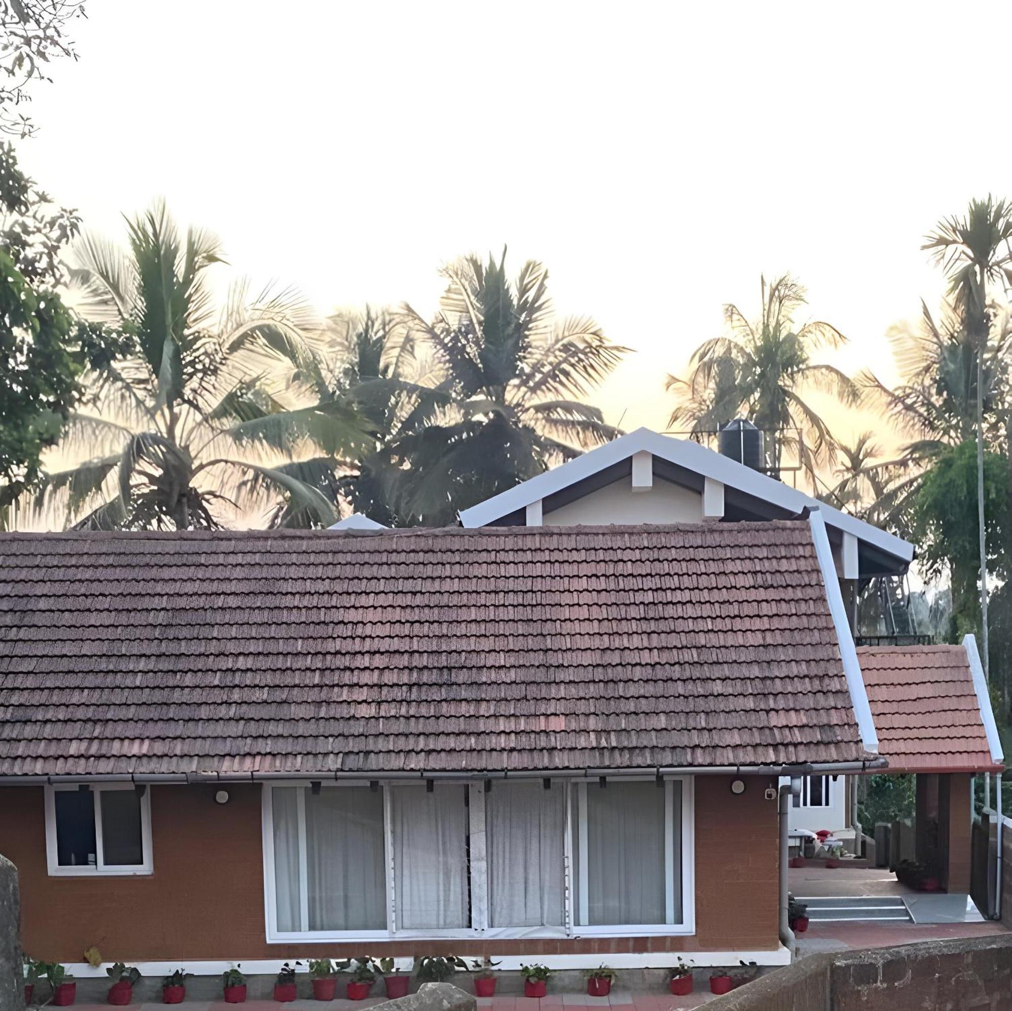 Red Rock Villa, Virajpet, Coorg ภายนอก รูปภาพ
